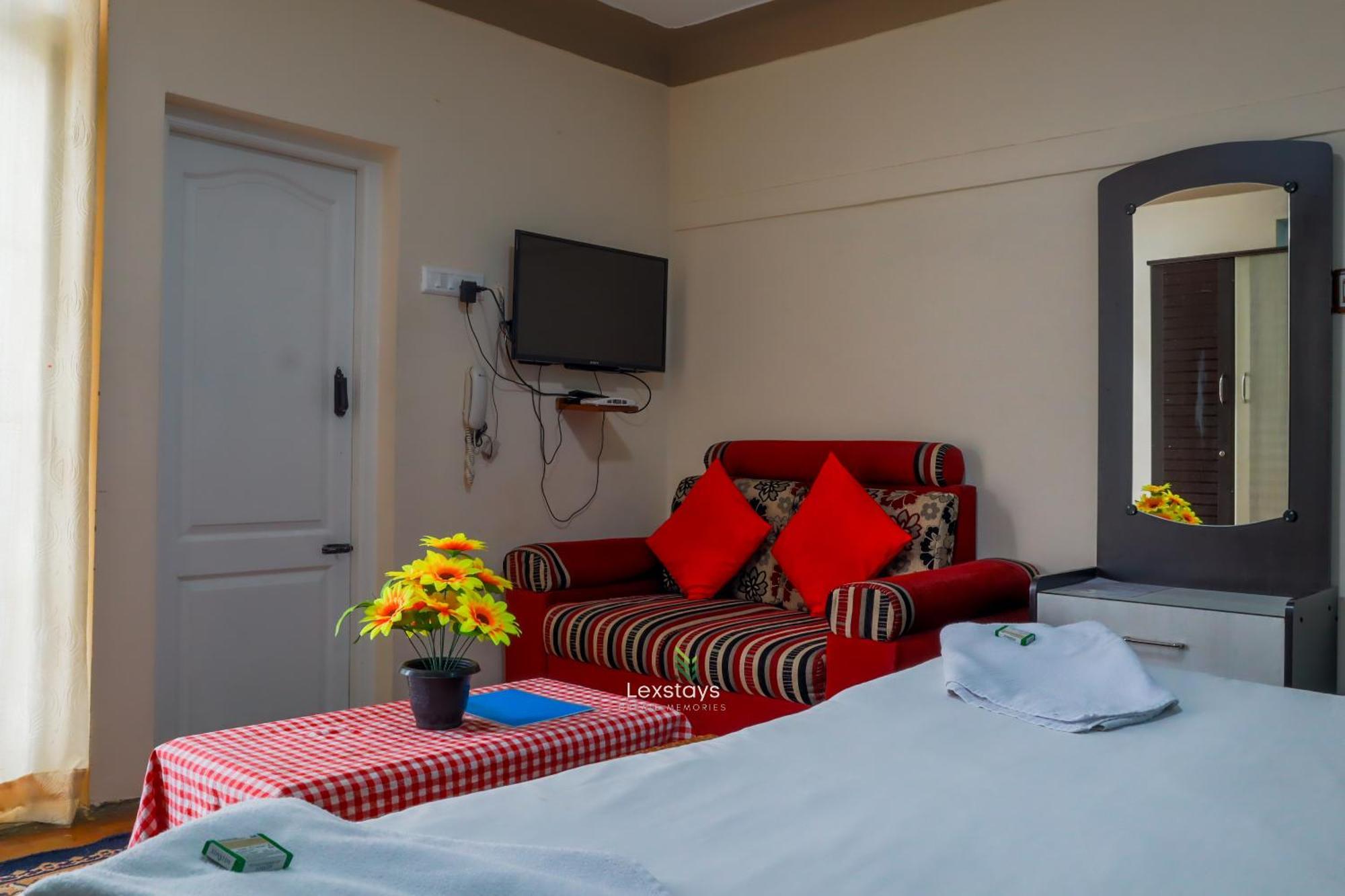 Vijaya Deepa Guest House By Lexstays Coonoor Exterior foto